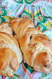 Italian Easter Bread on top of a colorful table cloth ready to serve
