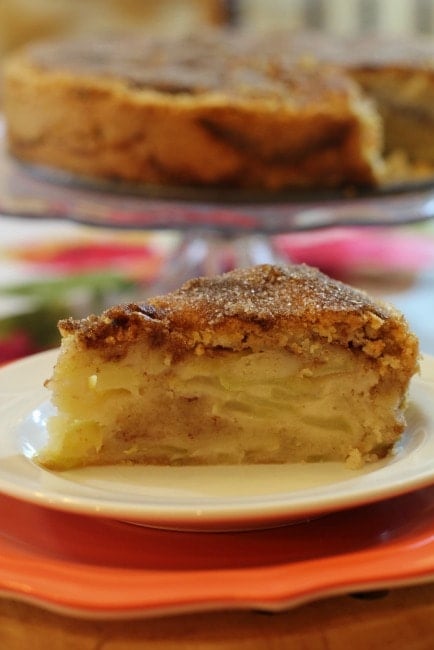 Cinnamon Apple Pie Cake