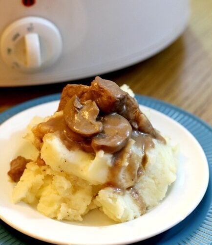 Slow Cooker Beef Tips in Mushroom Gravy