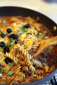 One Skillet Enchilada Pasta