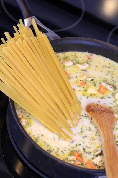 One Skillet Creamy Chicken Pasta