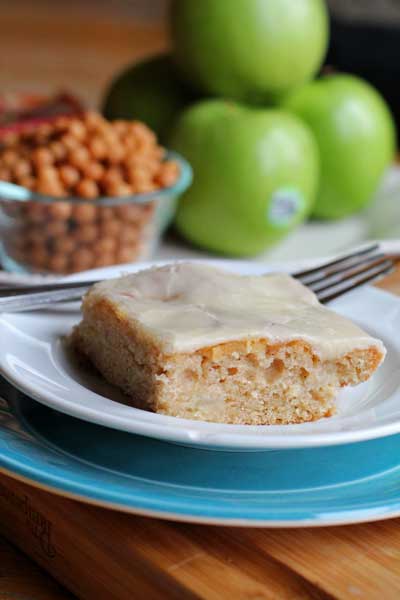 Caramel Apple Cake